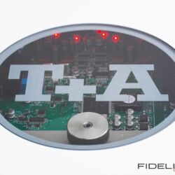 T+A MP 3100 HV Digitaler Multisource-SACD-Player mit USB DAC, Netzwerk Funktionalität, Bluetooth-Streamingmodul und FM-Tuner