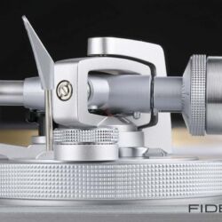 Technics SL-1000 R