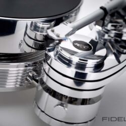 Transrotor Alto Plattenspieler