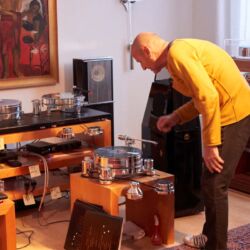 Acoustic Solid Firmenreportage Wirth Tonmaschinenbau