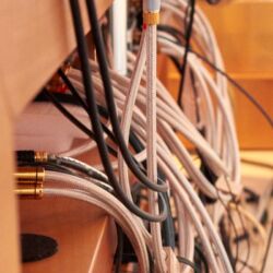 Acoustic Solid Firmenreportage Wirth Tonmaschinenbau