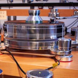 Acoustic Solid Firmenreportage Wirth Tonmaschinenbau