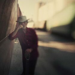 JJ Cale ALBUM Shot 2 - Credit Stephane Sednaoui