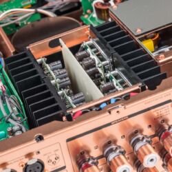 Marantz SA-10 SACD-Player plus PM-10 Vollverstärker