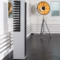 Piega Master Line Source 3 im Raum