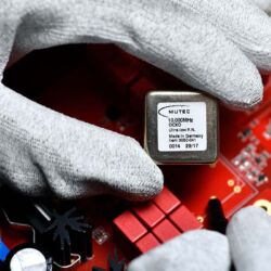 MUTEC REF 10 Mainboard + OCXO