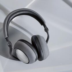 Bowers Wilkins PX7