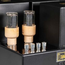 Audio Note Tomei Kensai Endverstärker