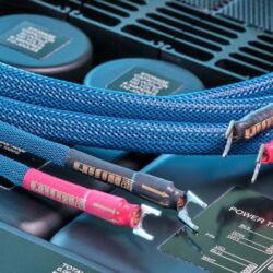 Combak Corporation Hijiri Lautsprecherkabel Kabelschuh