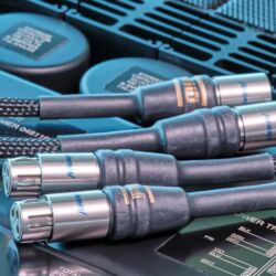 Combak Corporation Hijiri Kabel RCA