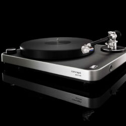 Clearaudio Concept Active Plattenspieler