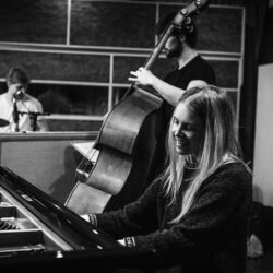 Interview Julia Kadel Trio