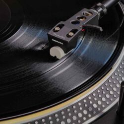 Technics SL-1210GAE Special Edition