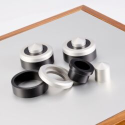 Hartvig Plattenspieler plus Dynavector Tonarm und Shelter Tonabnehmer