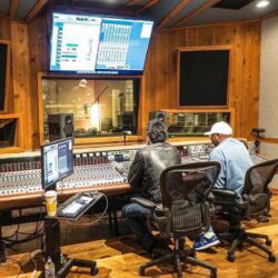 Kii Audio, Kii Three plus BXT Kunden