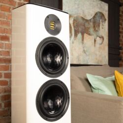 ELAC Vela FS 408