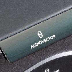 Audiovector R6 Arrete Standlautsprecher